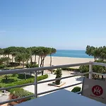 Grand Du Lido