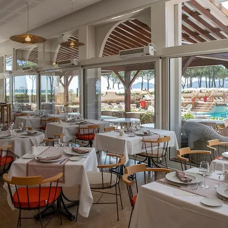 Grand Du Lido - Sur La D'argèles Hotel 4*