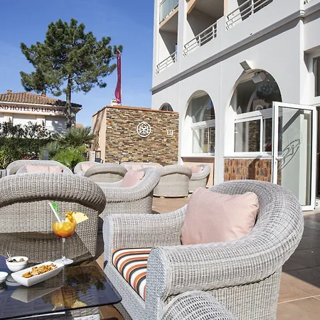 Grand Du Lido - Sur La D'argèles 4*