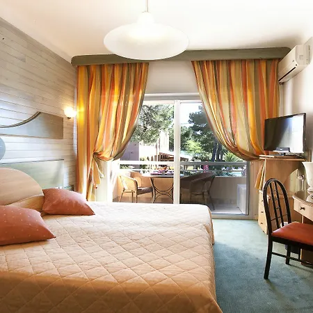 Hotel Grand Du Lido 3*