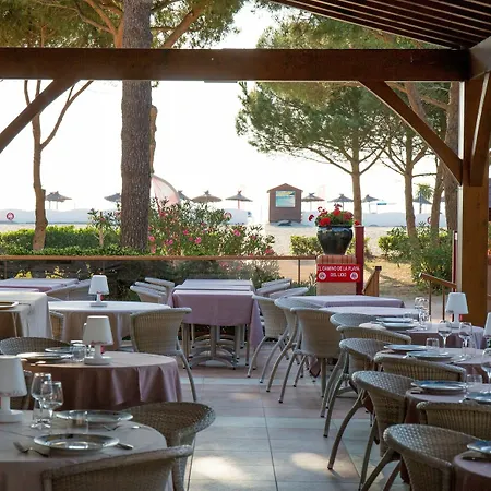 Grand Du Lido